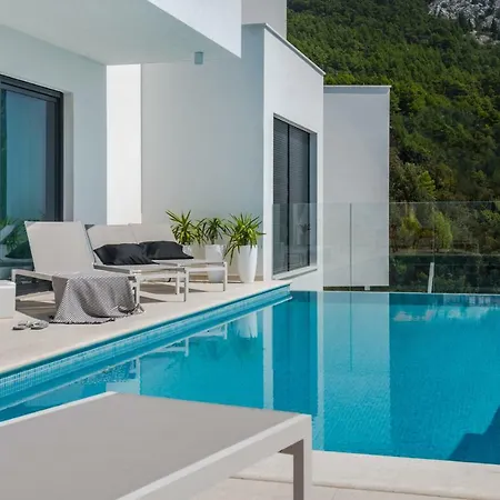 Zvizdan Makarska