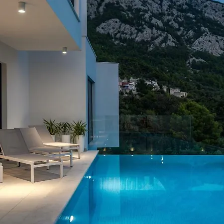 Zvizdan Villa Makarska