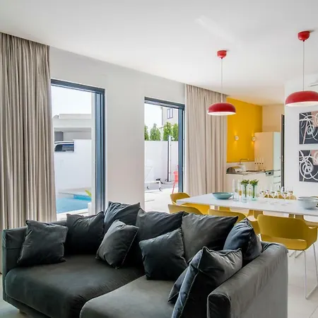 Zvizdan ماكارسكا